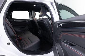 Voertuigafbeelding 7