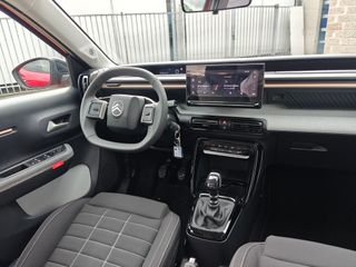 Voertuigafbeelding 3