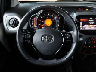 Voertuigafbeelding 12