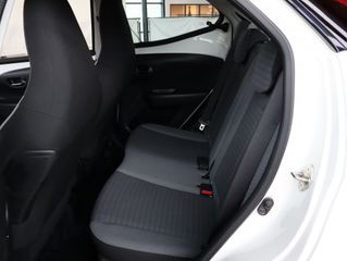 Voertuigafbeelding 9