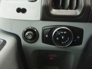 Voertuigafbeelding 12