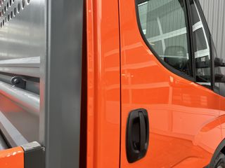 Voertuigafbeelding 43