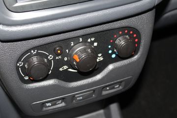 Voertuigafbeelding 9