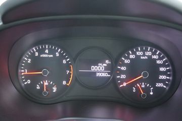 Voertuigafbeelding 13