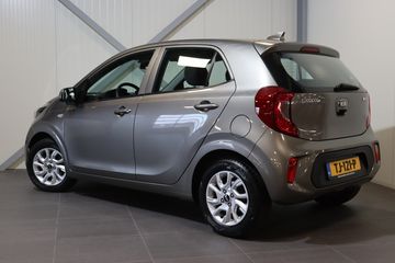 Voertuigafbeelding 3