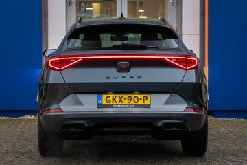 Voertuigafbeelding 4