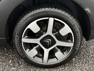 Voertuigafbeelding 29