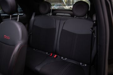 Voertuigafbeelding 6