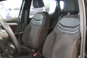 Voertuigafbeelding 6