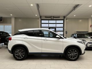 Voertuigafbeelding 8