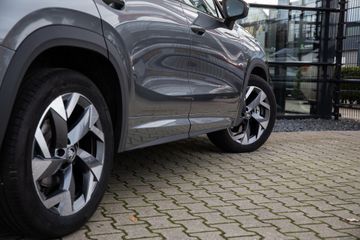 Voertuigafbeelding 7