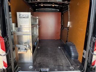 Voertuigafbeelding 9