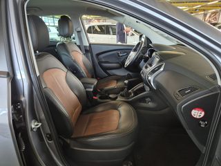 Voertuigafbeelding 2