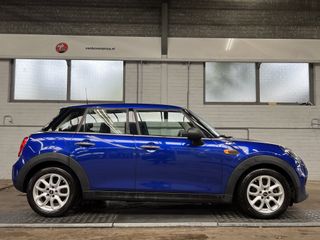 Voertuigafbeelding 8