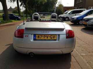 Voertuigafbeelding 1