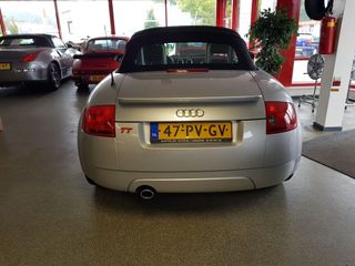 Voertuigafbeelding 18