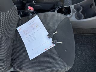 Voertuigafbeelding 12