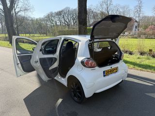 Voertuigafbeelding 51