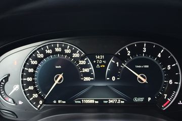 Voertuigafbeelding 13