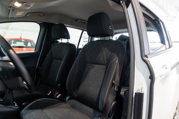 Voertuigafbeelding 11