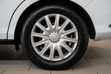 Voertuigafbeelding 3