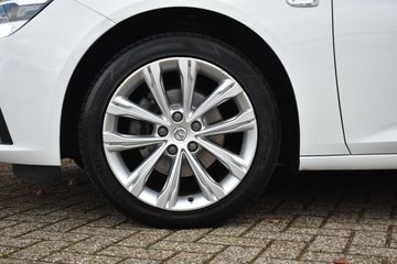 Voertuigafbeelding 27