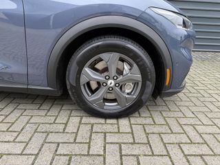 Voertuigafbeelding 35