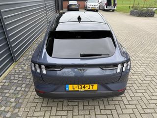 Voertuigafbeelding 37