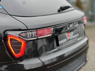 Voertuigafbeelding 11