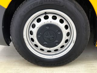 Voertuigafbeelding 17