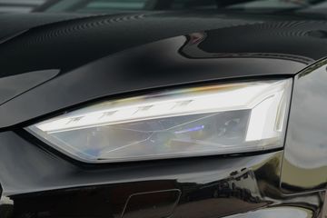 Voertuigafbeelding 48