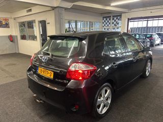 Voertuigafbeelding 7