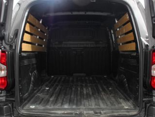 Voertuigafbeelding 36