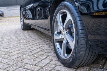 Voertuigafbeelding 13