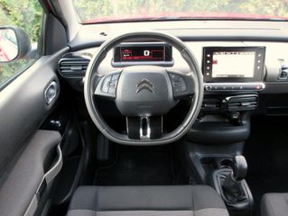 Voertuigafbeelding 8