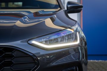 Voertuigafbeelding 7