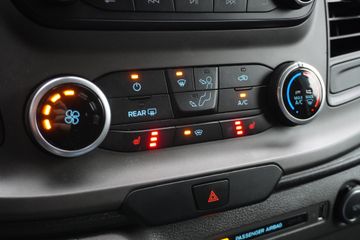 Voertuigafbeelding 9