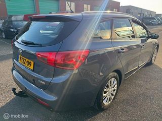 Voertuigafbeelding 4