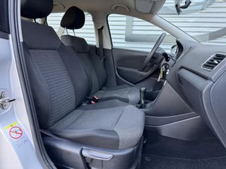 Voertuigafbeelding 9