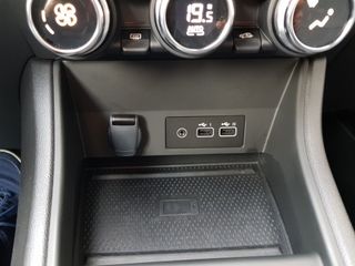 Voertuigafbeelding 24