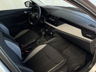 Voertuigafbeelding 26