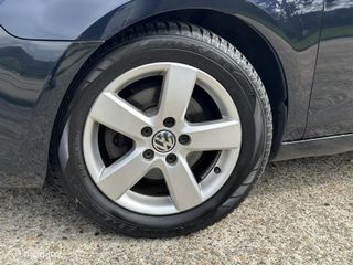 Voertuigafbeelding 8