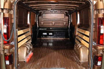 Voertuigafbeelding 12