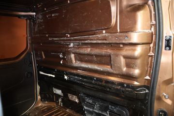 Voertuigafbeelding 15