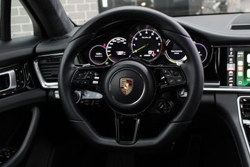 Voertuigafbeelding 12