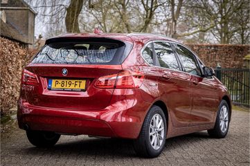 Voertuigafbeelding 3