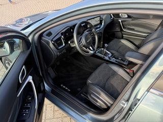 Voertuigafbeelding 7