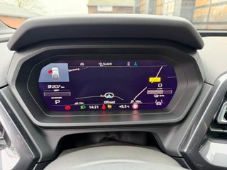 Voertuigafbeelding 12