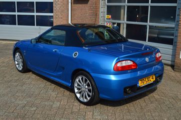 Voertuigafbeelding 3