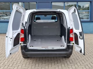 Voertuigafbeelding 7